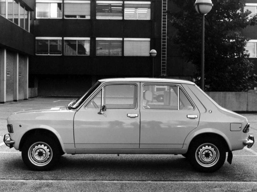  Zastava 1100 Super 1976 года  (фото 2 из 4)